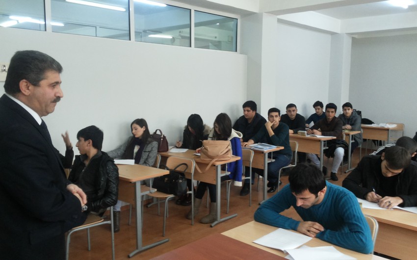 Bakı Beynəxalq ​Multikulturalizm Mərkəzi universitetlərdə monitorinq keçirir