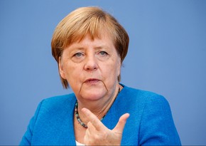 Merkel announces third wave of pandemic in Germany