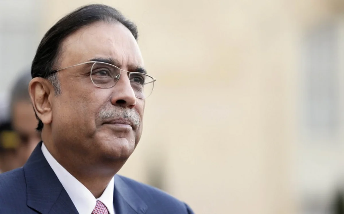 Pakistan Prezidentinin vəziyyəti pisləşib, təcili xəstəxanaya çatdırılıb