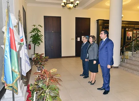 SOCAR-ın idarə və müəssisələrində ümummilli lider Heydər Əliyevin xatirəsi yad edilib