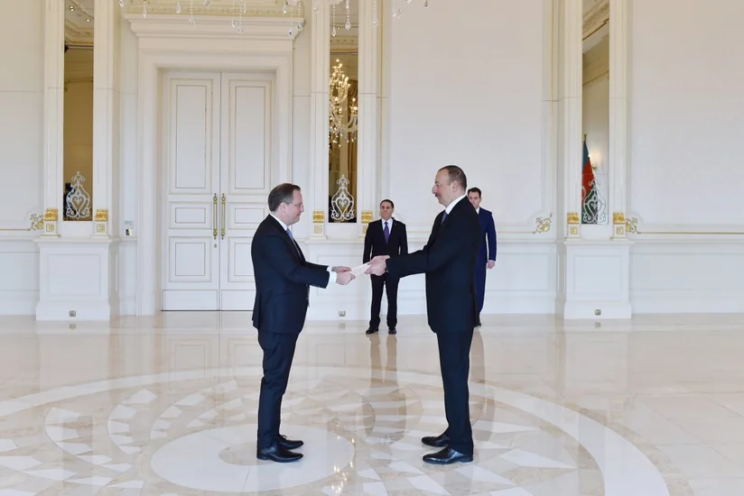 President Ilham Aliyev receives credentials of incoming two ambassadors