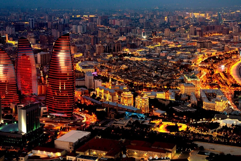 Bakının ayrı-ayrı ərazilərini üfunət iyi bürüdü