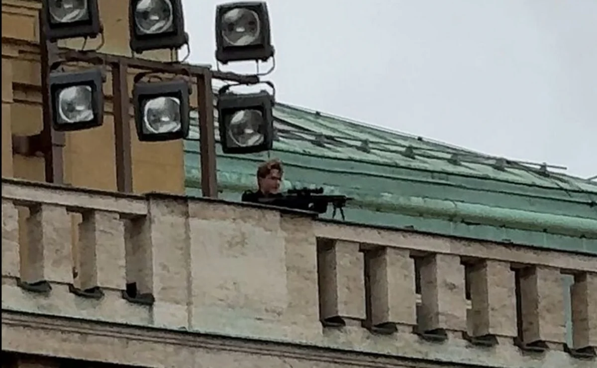 Пражского стрелка подозревают в убийстве собственного отца