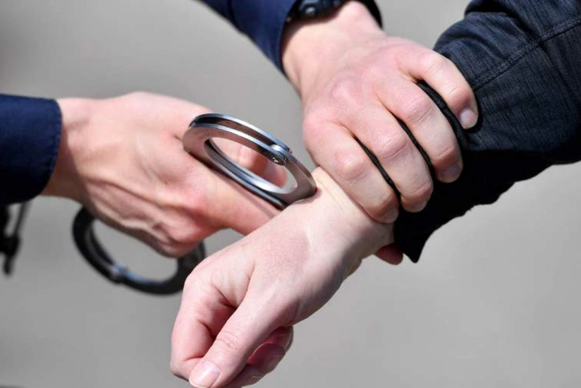 В Худате задержан подозреваемый в краже 18 смартфонов