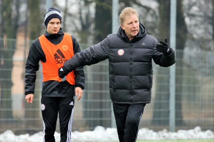 Aleksandr Starkov: Azərbaycan millisi mənim üçün çox maraqlıdır - MÜSAHİBƏ