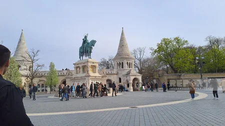 Budapeştdə göylərə yüksələn Azadlıq heykəli: Gellert təpəsində Cabbarlının “Sevil”inin izləri - REPORTAJ