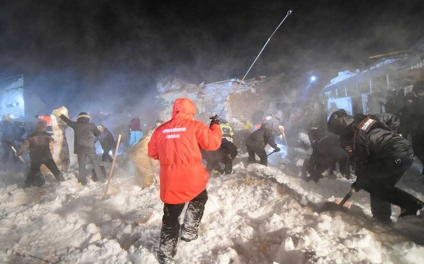 Avalanche kills a baby in Russia