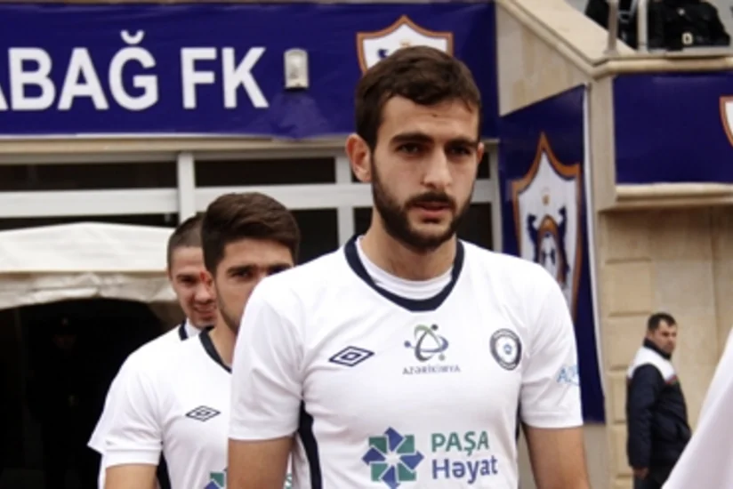 Sumqayıt klubu bir futbolçu ilə müqavilə müddətini artırıb