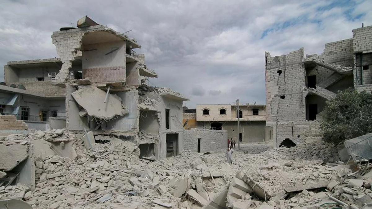 Suriyanın Hələb əyalətinin bombalanması nəticəsində 86 nəfər ölüb, 200 nəfər yaralanıb
