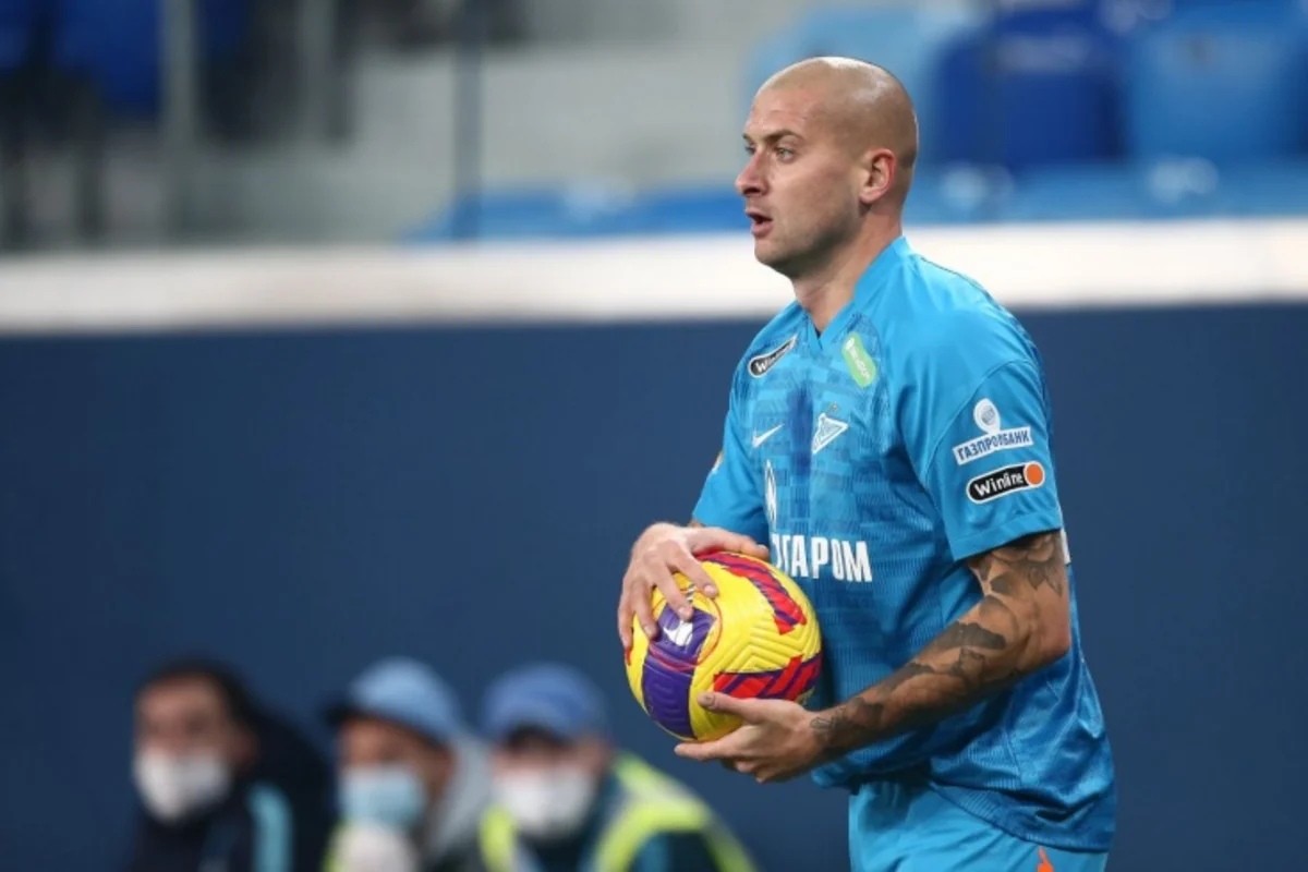 Ukrayna millisinin sabiq futbolçusu Şaxtyora qayıdıb