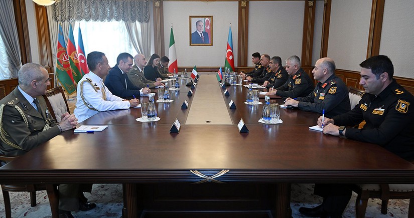 Zakir Həsənov İtaliyanın Baş Qərargah rəisi ilə regional təhlükəsizliyi müzakirə edib