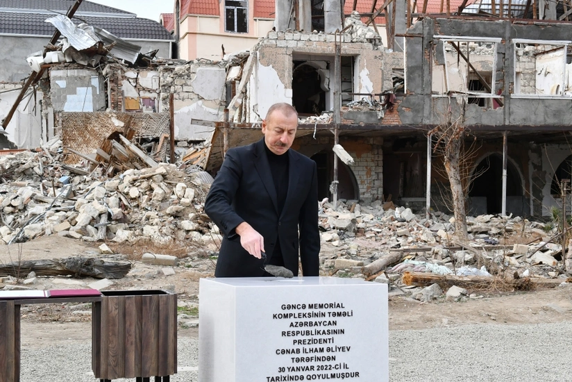 Azərbaycan lideri Gəncə Memorial Kompleksinin təməlini qoyub