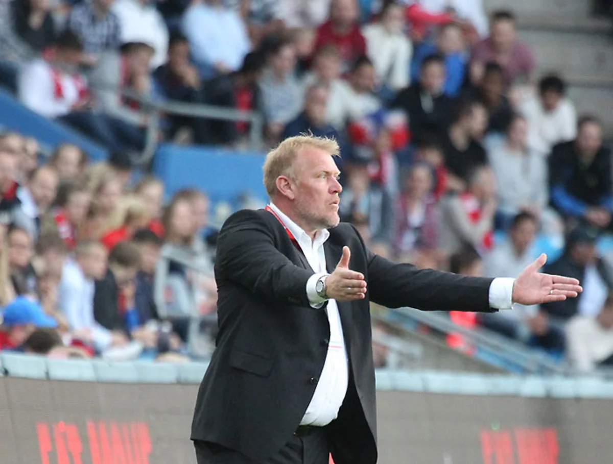 Prosineçki Qarabağ və Neftçinin oyunlarını izləyəcək
