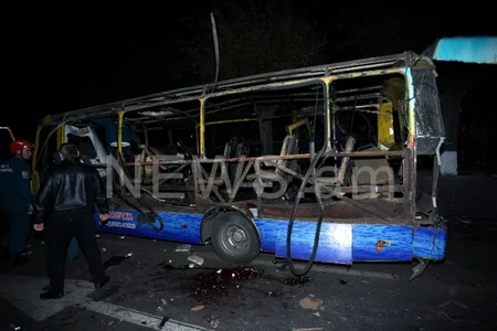 ​В Ереване взорвался автобус, 2 человека погибли, есть раненые - ВИДЕО - ОБНОВЛЕНО