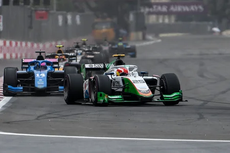 Oliver Bearmanın qalib gəldiyi “Formula 2” yarışından FOTOREPORTAJ