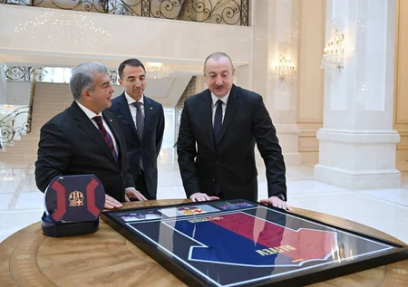Ильхам Алиев принял президента Барселоны