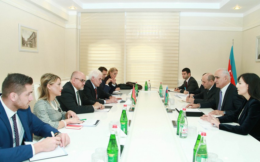 Azərbaycanın iqtisadiyyat naziri Monteneqronun xarici işlər naziri ilə görüşüb