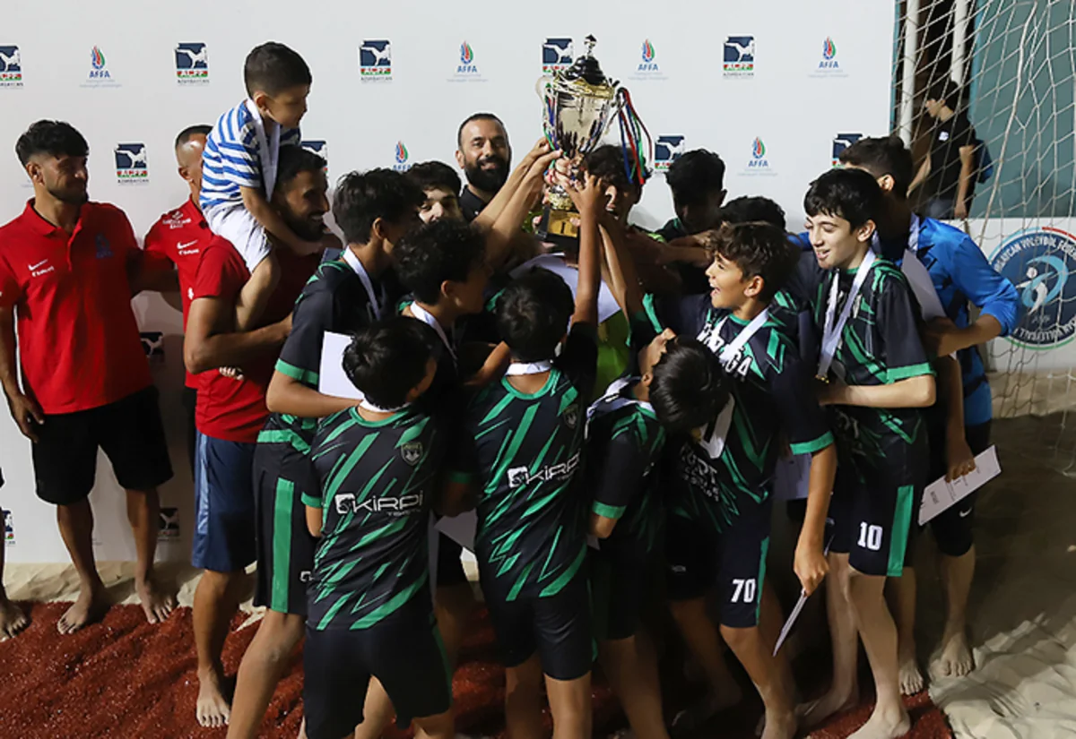 Çimərlik futbolu üzrə Azərbaycan çempionatları keçirilib