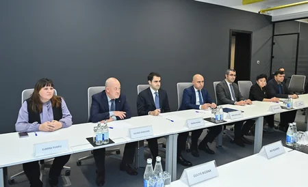 Tatarıstanın təhsil naziri Bakıda səfərdədir