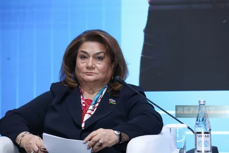 Qadın hüquqlarının həyata keçirilməsində din amilinin rolu müzakirə olunub