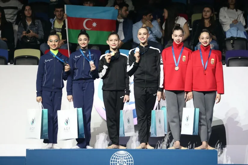 Azərbaycan gimnastları “AGF Trophy”də gümüş medal qazanıblar