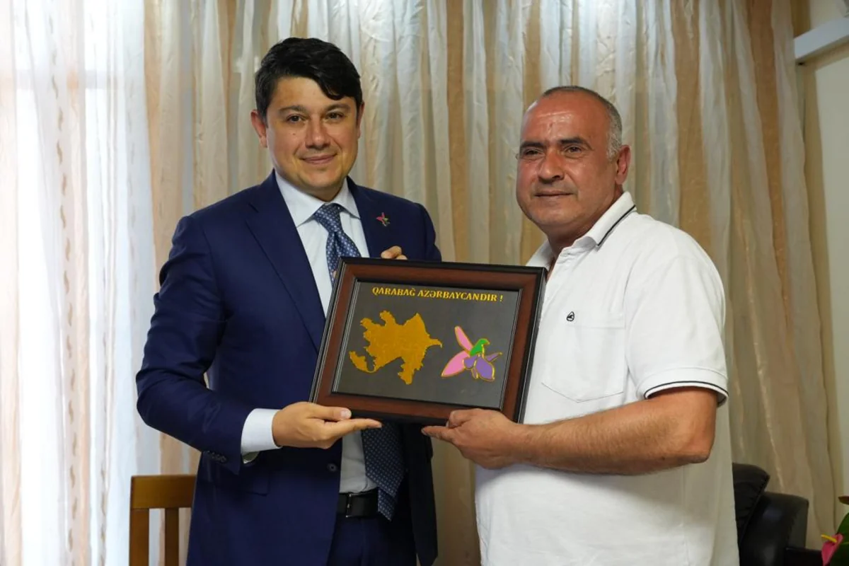 Fuad Muradov İsraildə Azərbaycan icmasının üzvləri ilə görüşüb