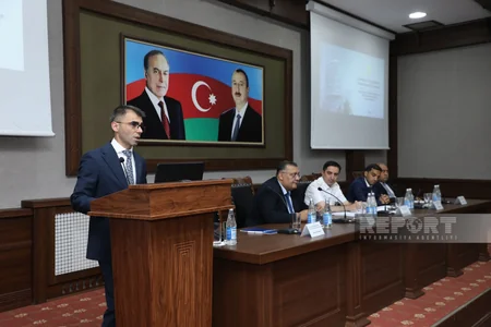 Naxçıvan gömrüyündə rəqəmsal həllər əsasında reallaşdırılan layihələrin təqdimatı keçirilib