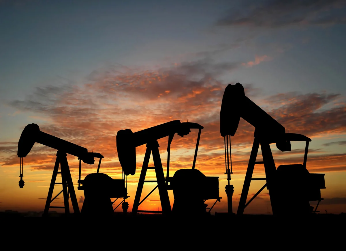 Азербайджанская нефть подешевела почти на 1 доллар