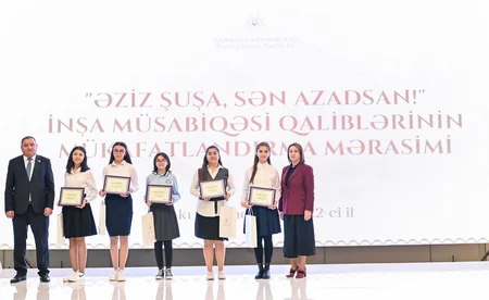 “Əziz Şuşa, sən azadsan!” inşa müsabiqəsinin qalibləri mükafatlandırılıb