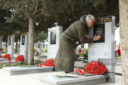 Xocavənd əməliyyatı” şəhidlərinin məzarları ziyarət olunub
