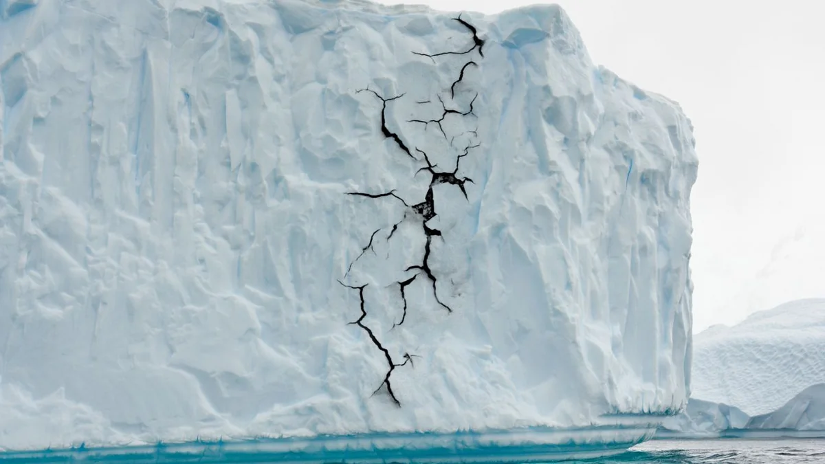 Iceberg size of London breaks off in Antarctica
