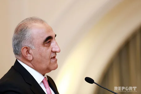 BP-Azerbaijan iqtisadiyyat sahəsində üç kitabı Azərbaycan dilinə tərcümə etdirib