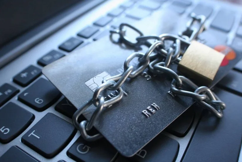 Şəxsi bank kart məlumatları ələ keçirilir - DİN-dən XƏBƏRDARLIQ