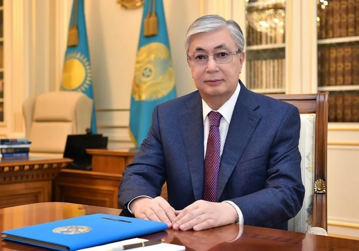 Токаев подписал поправки к Конституции об однократном семилетнем президентстве в стране