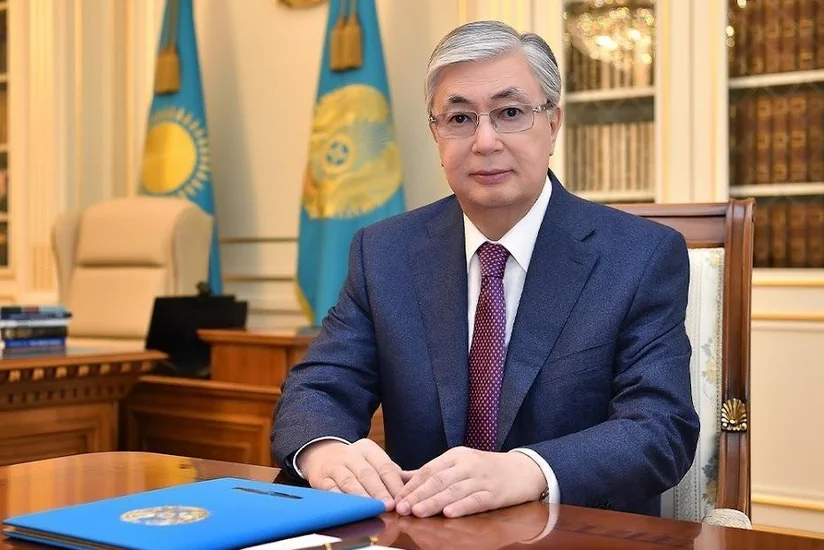 Токаев подписал поправки к Конституции об однократном семилетнем президентстве в стране