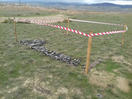 Xızıda 224 ədəd partlamamış hərbi sursat aşkar edilib - FOTO
