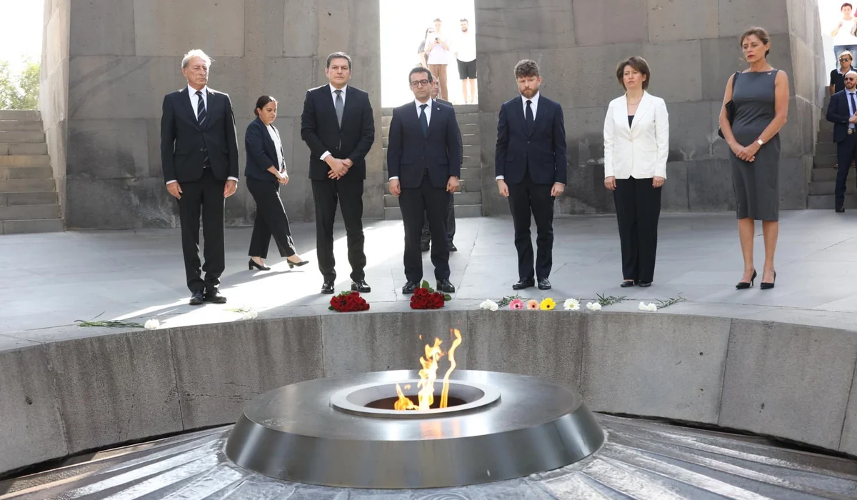 Fransa Ermənistanı növbəti fəlakətə sürükləyir - ŞƏRH