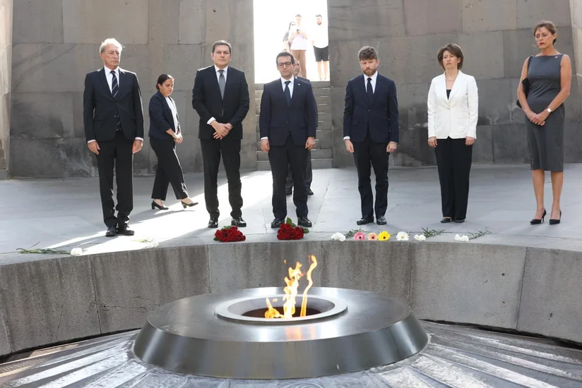 Fransa Ermənistanı növbəti fəlakətə sürükləyir - ŞƏRH