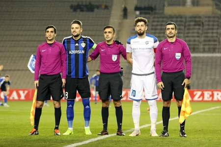 Qarabağ doğma meydanda xal itirib