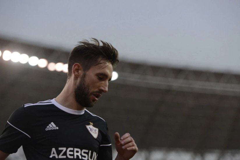 Qarabağ xorvatiyalı futbolçu ilə razılığa gəldi