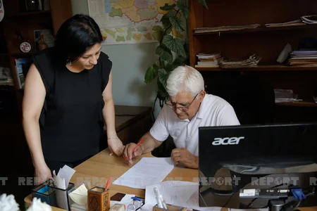 100 yaşlı “Gürcüstan”: nüfuzuna layiq olmayan şəraitdə yaşadılan qəzet, həllini tapmayan əzəli problem - VİDEOREPORTAJ