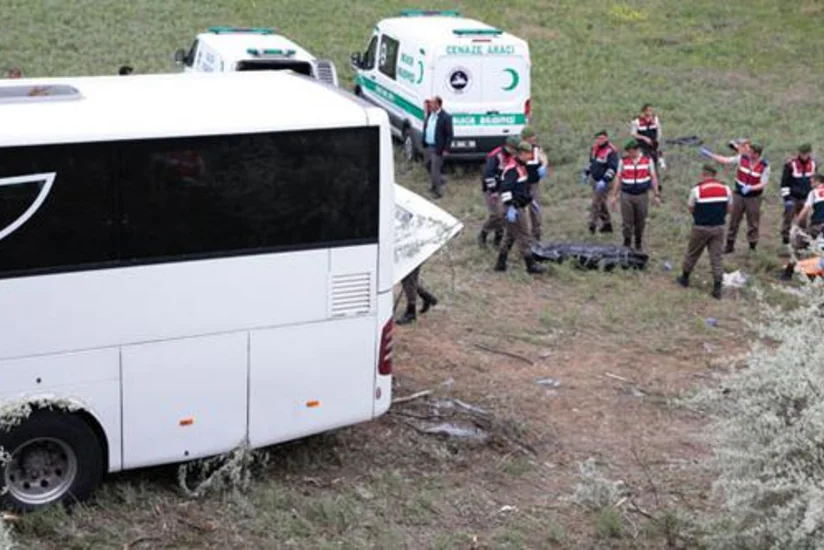 В Турции пассажирский автобус попал в аварию, 8 человек погибли, 32 раненых