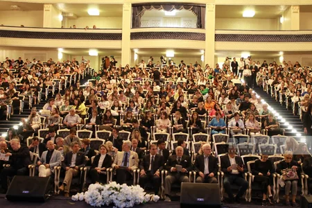 International forum participants watch performance based on Nizami Ganjavi's works