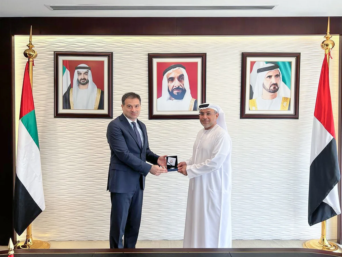 Azerbaijan, UAE discuss development of securities market