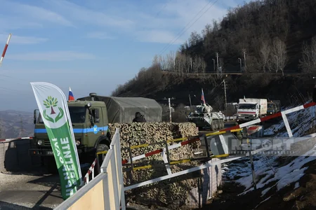 Bu gün Xankəndi-Laçın yolunda sülhməramlıların 56 avtomobili maneəsiz keçib - YENİLƏNİB-9