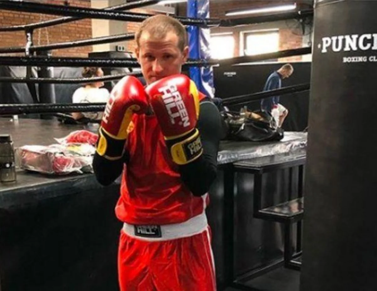 Azərbaycanlı əsilli futbolçu ilk dəfə boks döyüşünə çıxacaq