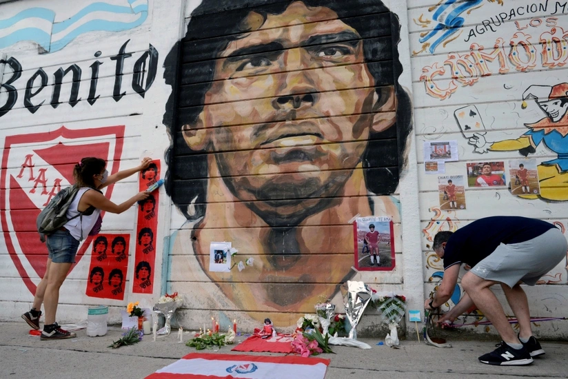 Argentine lawmakers seek to name street after Maradona