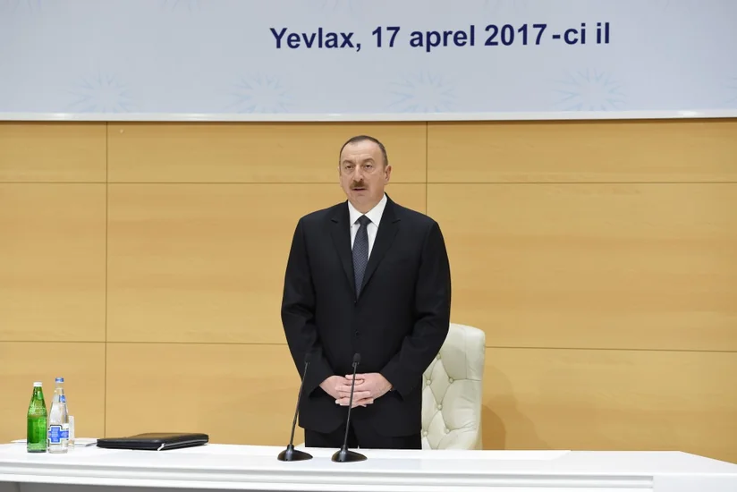 Prezident: “İxrac prosedurlarını sadələşdirmək lazımdır”