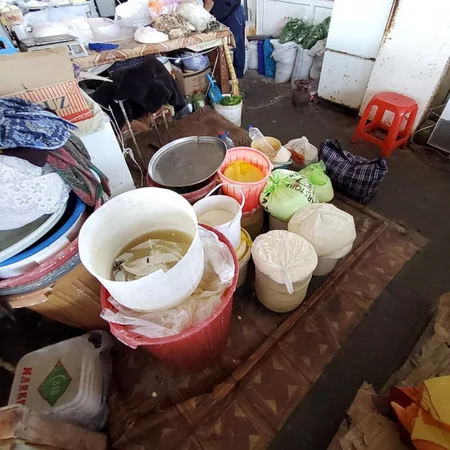 Gəncədə ticarət mərkəzində nöqsanlar aşkarlanıb