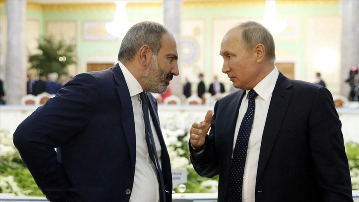 Putin Paşinyanla görüşdə regionda təhlükəsizliyi müzakirə etməyi təklif edib
